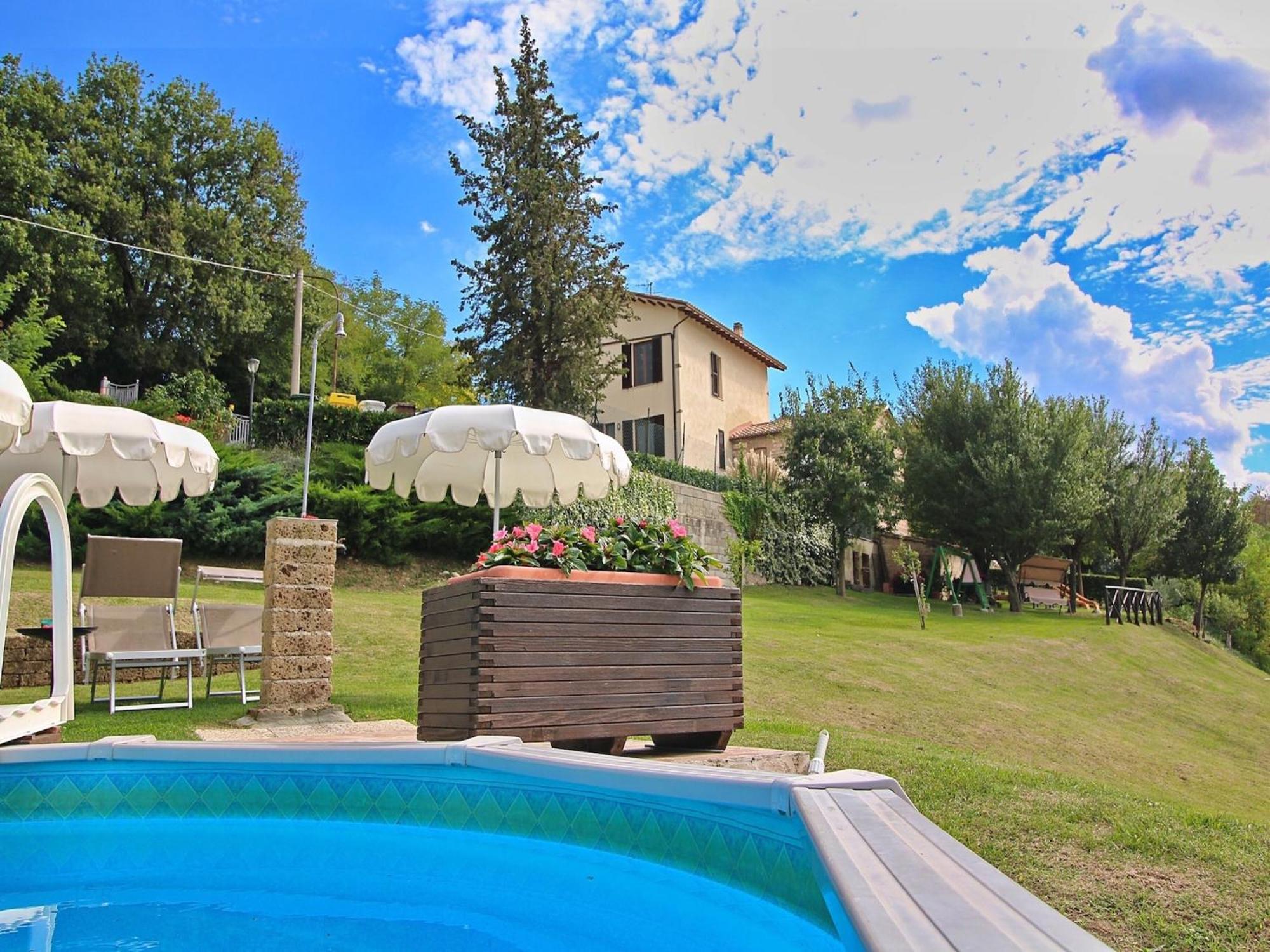 Nice Flat In Arcevia With Swimming Pool Eksteriør billede